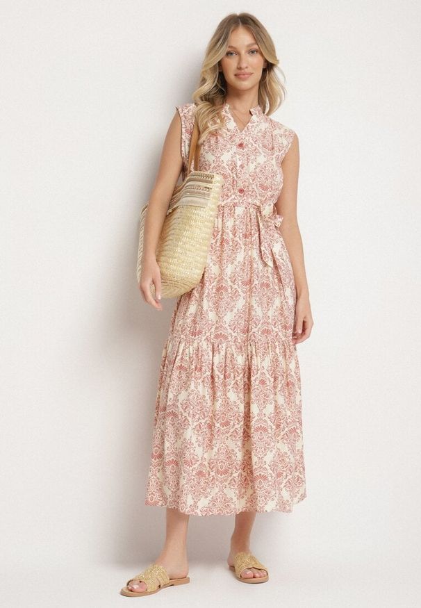 Born2be - Różowa Wiskozowa Sukienka Bez Rękawów z Wiązanym Paskiem Filimea. Okazja: na co dzień. Typ kołnierza: dekolt w kształcie V. Kolor: różowy. Materiał: wiskoza. Długość rękawa: bez rękawów. Typ sukienki: proste. Styl: casual, elegancki