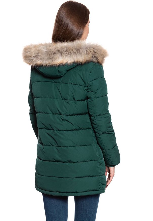Wrangler - DAMSKA KURTKA ZIMOWA WRANGLER LONG PUFFER PINE W4N2VJG01 112129161. Materiał: puch, jeans, futro. Długość: długie. Wzór: kolorowy, jednolity, aplikacja. Sezon: zima