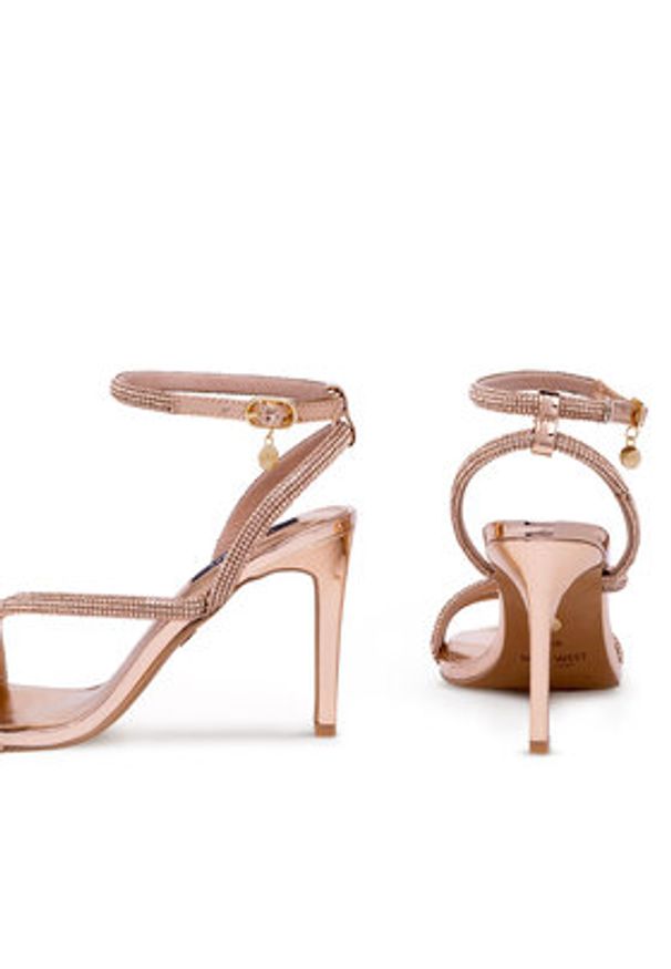 Nine West Sandały WFA2675-1 Złoty. Kolor: złoty. Materiał: syntetyk