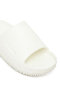 Nike Klapki Calm Slide DX4816 100 Biały. Kolor: biały
