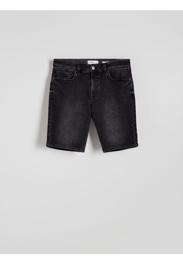 Reserved - Jeansowe szorty slim fit - szary. Kolor: szary. Materiał: jeans