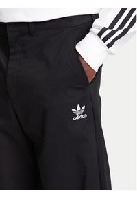 Adidas - adidas Spodnie materiałowe Trefoil Essentials JD2442 Czarny Regular Fit. Kolor: czarny. Materiał: bawełna #3