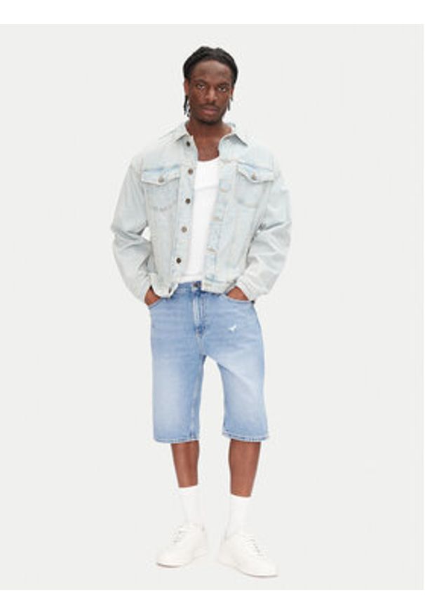 Tommy Jeans Szorty jeansowe Ryan DM0DM21855 Niebieski Slim Fit. Kolor: niebieski. Materiał: bawełna