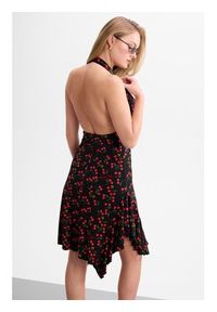 Guess Sukienka codzienna 182719 Czarny Classic Fit. Okazja: na co dzień. Kolor: czarny. Typ sukienki: proste. Styl: casual #4