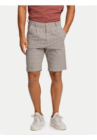 Lindbergh Szorty materiałowe 30-505024 Beżowy Wide Fit. Kolor: beżowy. Materiał: bawełna