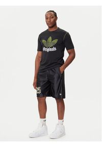 Adidas - adidas Szorty sportowe Number Graphic JY2769 Czarny Loose Fit. Kolor: czarny. Materiał: syntetyk. Styl: sportowy #4