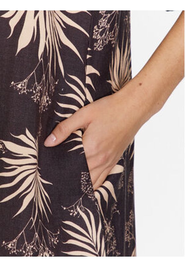 Tatuum Sukienka codzienna Milena T2314.195 Brązowy Regular Fit. Okazja: na co dzień. Kolor: brązowy. Materiał: len, wiskoza. Typ sukienki: proste. Styl: casual