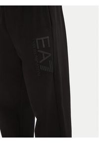 EA7 Emporio Armani Spodnie dresowe 7M000233 AF13512 UC001 Czarny Regular Fit. Kolor: czarny. Materiał: bawełna #4