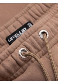 Ombre Clothing - Dresowe szorty unisex ze ściągaczem w pasie – brązowe V16 - Rozmiar: M/L. Kolor: brązowy. Materiał: dresówka. Wzór: aplikacja. Styl: sportowy