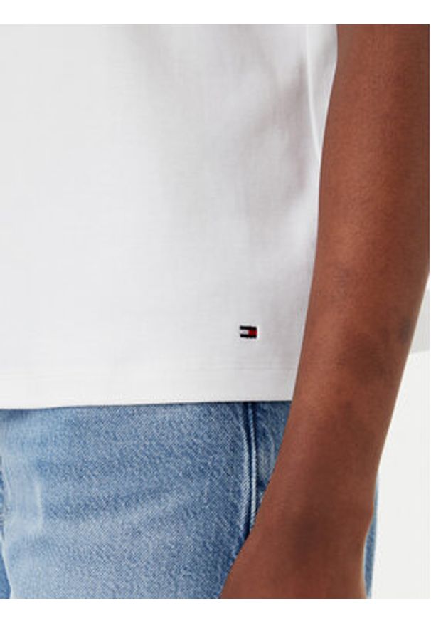 TOMMY HILFIGER - Tommy Hilfiger T-Shirt WW0WW46113 Biały Regular Fit. Kolor: biały. Materiał: bawełna