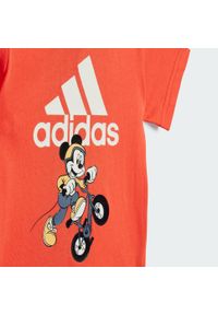 Adidas - Zestaw Disney Mickey Mouse Tee. Kolor: biały, żółty, czerwony, wielokolorowy. Wzór: motyw z bajki. Styl: młodzieżowy, sportowy