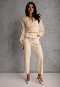 Renee - Beżowe Klasyczne Spodnie VICES Garniturowe High Waist Dimaia. Okazja: na co dzień, na spotkanie biznesowe, do pracy, na imprezę. Stan: podwyższony. Kolor: beżowy. Styl: klasyczny #3