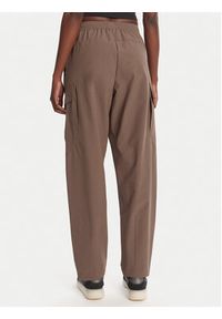 Adidas - adidas Spodnie outdoor Terrex Xploric JM9857 Brązowy Loose Fit. Kolor: brązowy. Materiał: syntetyk. Sport: outdoor #5