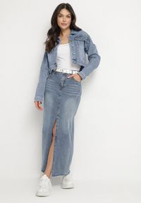 Born2be - Niebieska Ołówkowa Spódnica Jeansowa z Rozcięciem z Przodu Limirea. Okazja: na co dzień. Kolor: niebieski. Materiał: jeans. Styl: casual #5