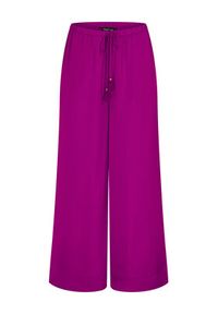 Triumph Spodnie materiałowe Summer 10227246 Różowy ciemny Wide Leg. Kolor: różowy. Materiał: satyna #3