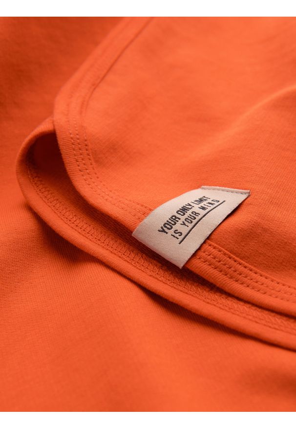 Ombre Clothing - Męskie szorty dresowe z zaokrągloną nogawką - pomarańczowe V5 OM-SRSK-0105 - XXL. Kolor: pomarańczowy. Materiał: dresówka. Wzór: ze splotem. Styl: sportowy