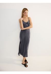 Reserved - Sukienka z cupro - szary. Kolor: szary. Materiał: tkanina, wiskoza. Typ sukienki: proste