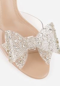 Renee - Ciemnobeżowe Transparentne Sandały VICES na Szpilce Zdobione Cyrkoniową Kokardą Phrilirea. Zapięcie: pasek. Kolor: beżowy. Wzór: aplikacja. Obcas: na szpilce. Styl: glamour #7