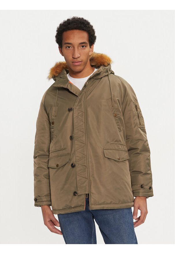 Guess Parka M4BL22 WG932 Khaki Regular Fit. Kolor: brązowy. Materiał: syntetyk