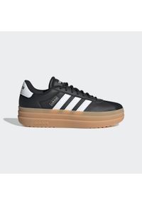 Adidas - Buty do chodzenia damskie ADIDAS VL Court. Kolor: czarny, wielokolorowy, biały. Materiał: kauczuk, zamsz. Szerokość cholewki: normalna. Sport: turystyka piesza