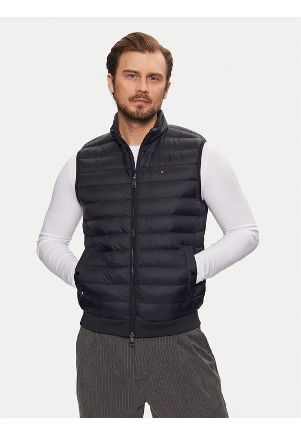 TOMMY HILFIGER - Tommy Hilfiger Bezrękawnik MW0MW38982 Granatowy Regular Fit. Kolor: niebieski. Materiał: bawełna. Długość rękawa: bez rękawów