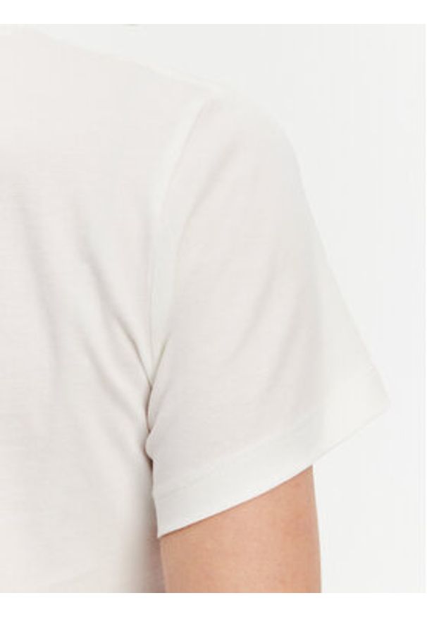 Guess Jeans T-Shirt W5GI26 J1314 Biały Regular Fit. Kolor: biały. Materiał: bawełna