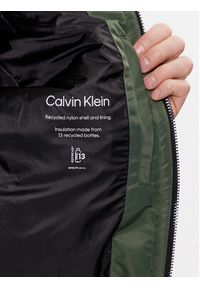 Calvin Klein Kurtka bomber Hero K10K109907 Zielony Regular Fit. Kolor: zielony. Materiał: syntetyk