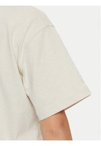 New Balance T-Shirt WT43548 Brązowy Oversize. Kolor: brązowy. Materiał: bawełna