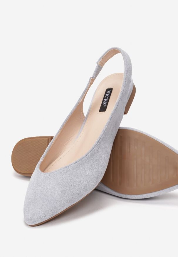 Born2be - Niebieskie Pudrowe Sandały Slingback z Noskiem w Szpic Arrilla. Okazja: na spotkanie biznesowe, na spacer, na co dzień. Kolor: niebieski. Sezon: lato. Styl: biznesowy, elegancki, casual