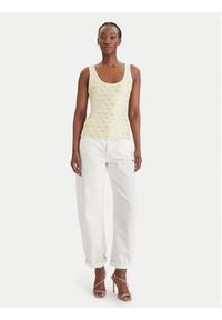 Guess Top W6GP10 K2932 Żółty Regular Fit. Kolor: żółty. Materiał: bawełna #2