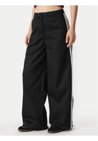 Adidas - adidas Spodnie materiałowe Tailored KS9370 Czarny Loose Fit. Kolor: czarny. Materiał: bawełna #1