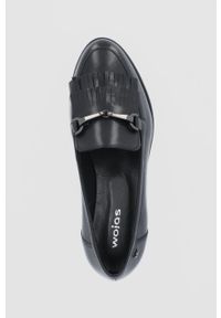 Wojas Mokasyny skórzane damskie kolor czarny na platformie. Nosek buta: okrągły. Kolor: czarny. Materiał: skóra. Obcas: na platformie #3
