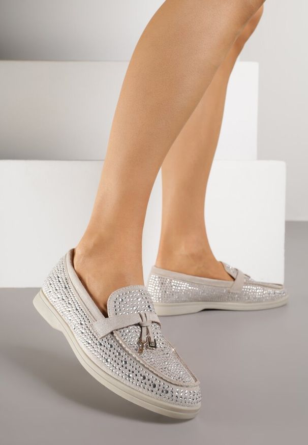 Born2be - Szare Mokasyny Ozdobione Cyrkoniami i Aplikacjami Isirsyss. Okazja: na co dzień. Kolor: szary. Materiał: jeans. Wzór: aplikacja. Styl: casual, elegancki