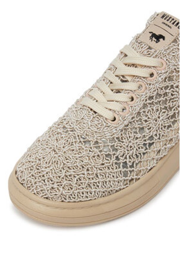 Mustang Sneakersy 1468-301 Beżowy. Kolor: beżowy. Materiał: materiał