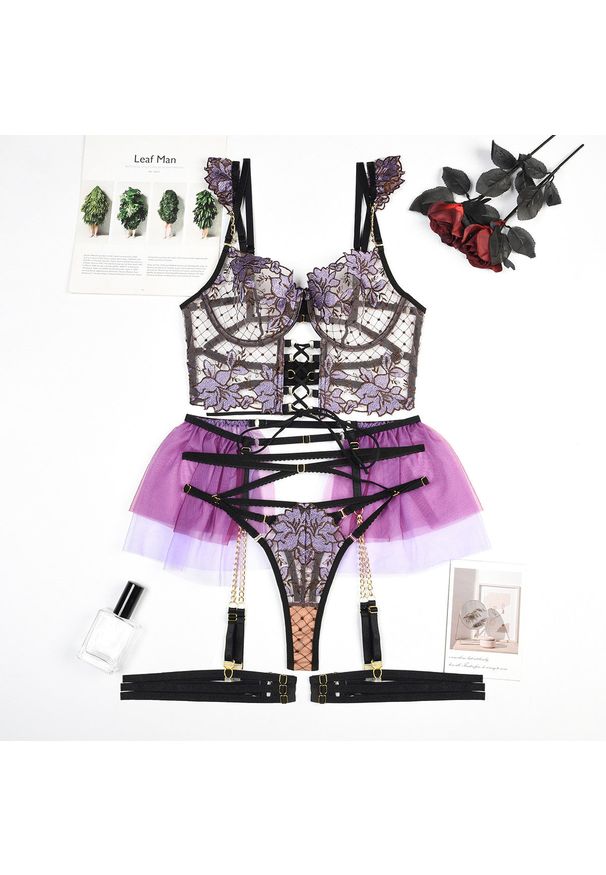 Intica - Komplet bielizny z ozdobnymi detalami na specjalne okazje Tzeni. Kolor: wielokolorowy. Materiał: materiał. Wzór: aplikacja