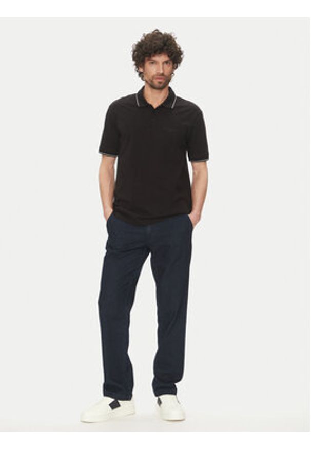 Armani Exchange Polo XM000489 AF13026 UC001 Czarny Regular Fit. Typ kołnierza: polo. Kolor: czarny. Materiał: bawełna