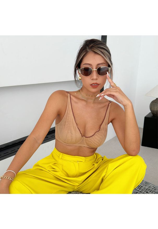 Intica - Biustonosz z fiszbinami zapewniający wsparcie i komfort Fjorda. Kolor: beżowy. Materiał: materiał. Rodzaj stanika: biustonosz z fiszbinami