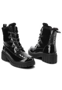 Czarne Botki Artiker Ocieplane Buty Damskie. Kolor: czarny. Materiał: futro, skóra, lakier, syntetyk. Szerokość cholewki: normalna. Sezon: zima. Obcas: na obcasie. Styl: elegancki. Wysokość obcasa: niski #2