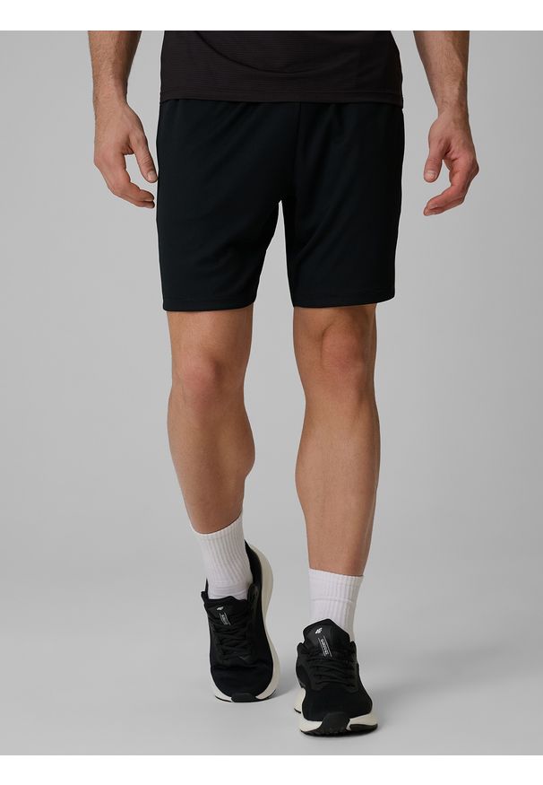 4f - 4F Spodenki treningowe szybkoschnące męskie - czarne S. Kolor: czarny. Sport: fitness