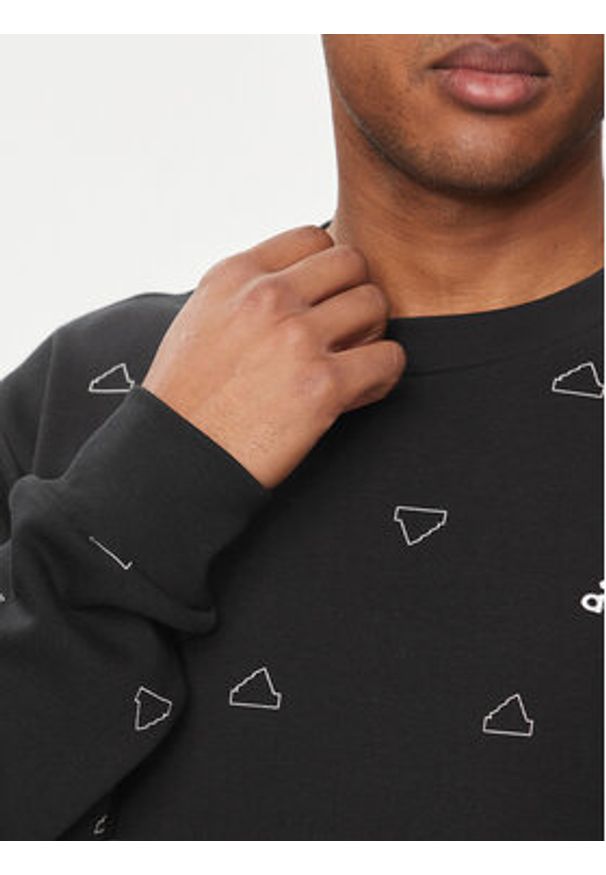 Adidas - adidas Bluza Seasonal Essentials Monogram Graphic IS1828 Czarny Regular Fit. Kolor: czarny. Materiał: bawełna, syntetyk
