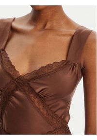 BARDOT - Bardot Sukienka koktajlowa Emory Lace Slip 58603DB Brązowy Regular Fit. Kolor: brązowy. Materiał: syntetyk. Styl: wizytowy #2