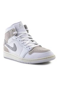 Buty Nike Air Jordan 1 Mid Se Craft DM9652-120 białe. Okazja: na co dzień. Kolor: biały. Materiał: skóra. Model: Nike Air Jordan