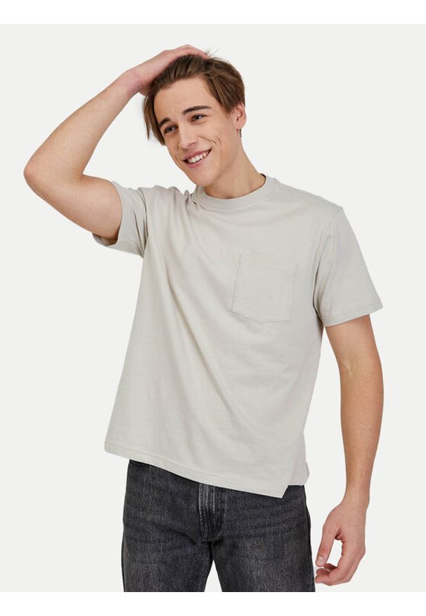 GAP - Gap T-Shirt 507947-03 Beżowy Regular Fit. Kolor: beżowy. Materiał: syntetyk, bawełna