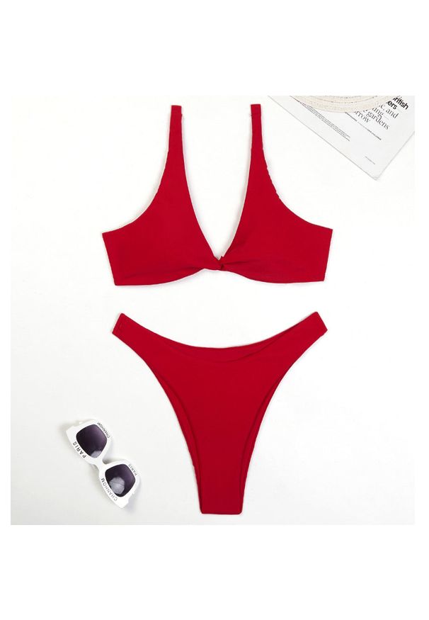 Intica - Bikini z trójkątnym topem na plażę i basen Muire. Kolor: czerwony. Materiał: materiał