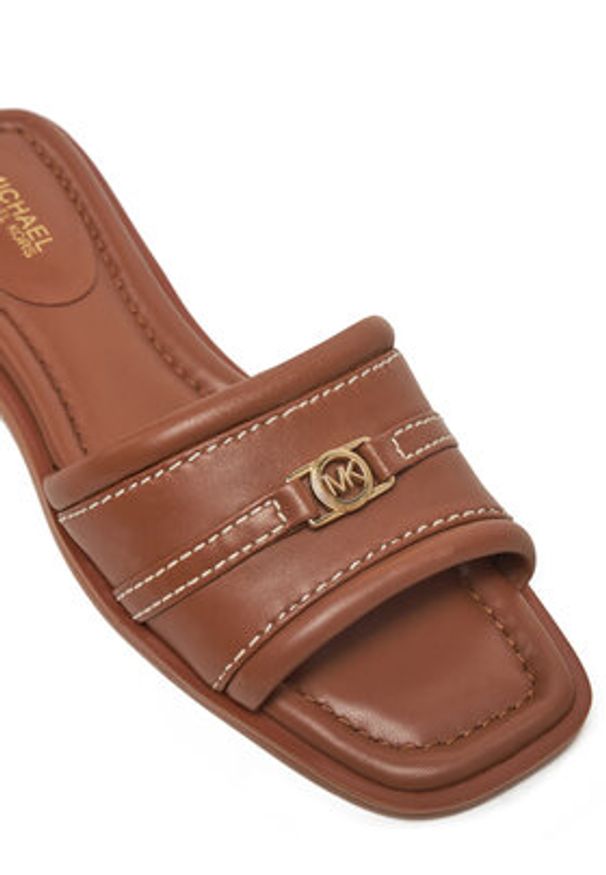Michael Kors Klapki Mandy Slide 40R5MAFS2L Brązowy. Kolor: brązowy. Materiał: skóra