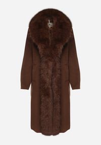Born2be - Brązowy Płaszcz Ozdobiony Odpinanym Futerkiem Lianossa. Okazja: na co dzień. Kolor: brązowy. Materiał: futro. Wzór: aplikacja. Styl: klasyczny, casual #6