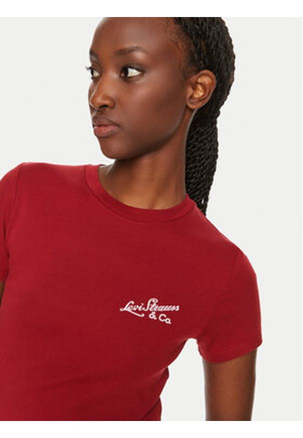 Levi's® T-Shirt Essential Sporty A8798-0025 Czerwony Slim Fit. Kolor: czerwony. Materiał: bawełna. Styl: sportowy