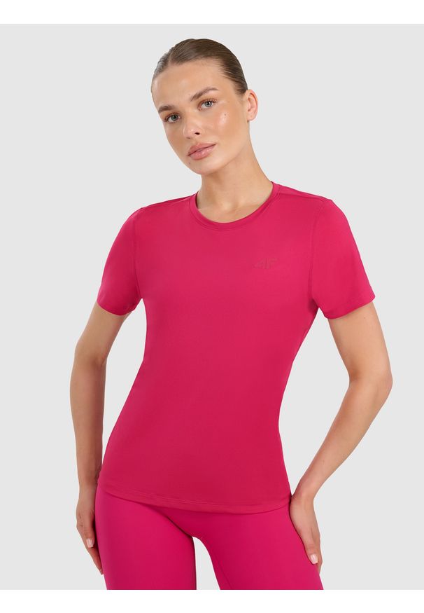 4f - 4F Koszulka treningowa regular szybkoschnąca damska - różowa L. Kolor: różowy. Materiał: poliester, włókno, elastan, materiał. Długość rękawa: krótki rękaw. Długość: krótkie. Wzór: gładki, ze splotem. Sport: fitness