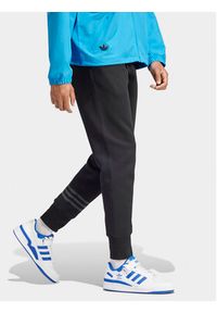 Adidas - adidas Spodnie dresowe Street Neuclassics IS2812 Czarny Regular Fit. Kolor: czarny. Materiał: bawełna #7