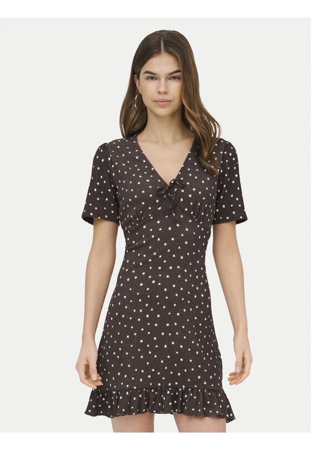 only - ONLY Sukienka letnia Molly 15371873 Brązowy Regular Fit. Kolor: brązowy. Materiał: syntetyk. Sezon: lato
